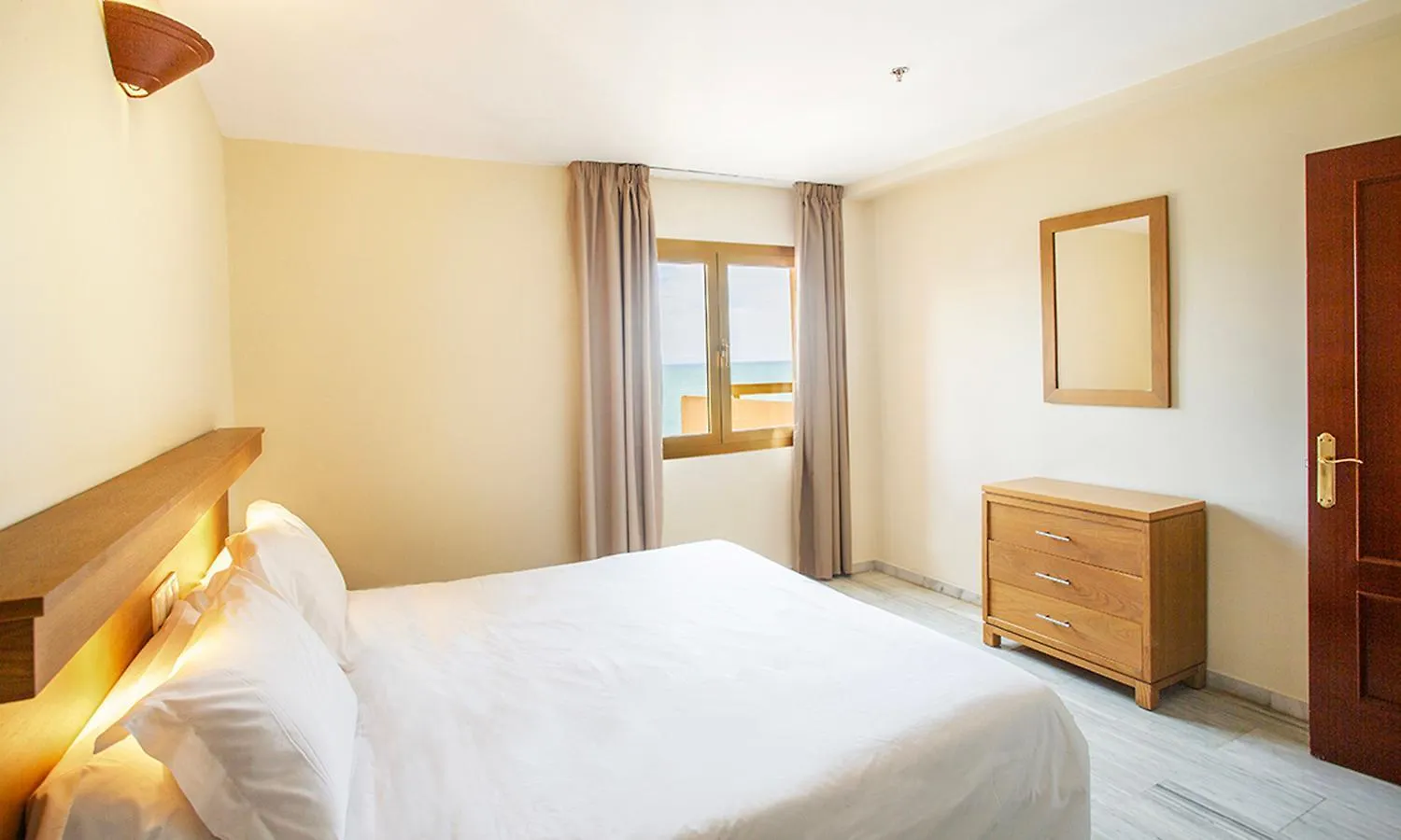 Sunset Beach Club Hotel Apartments Benalmádena Aparthotel