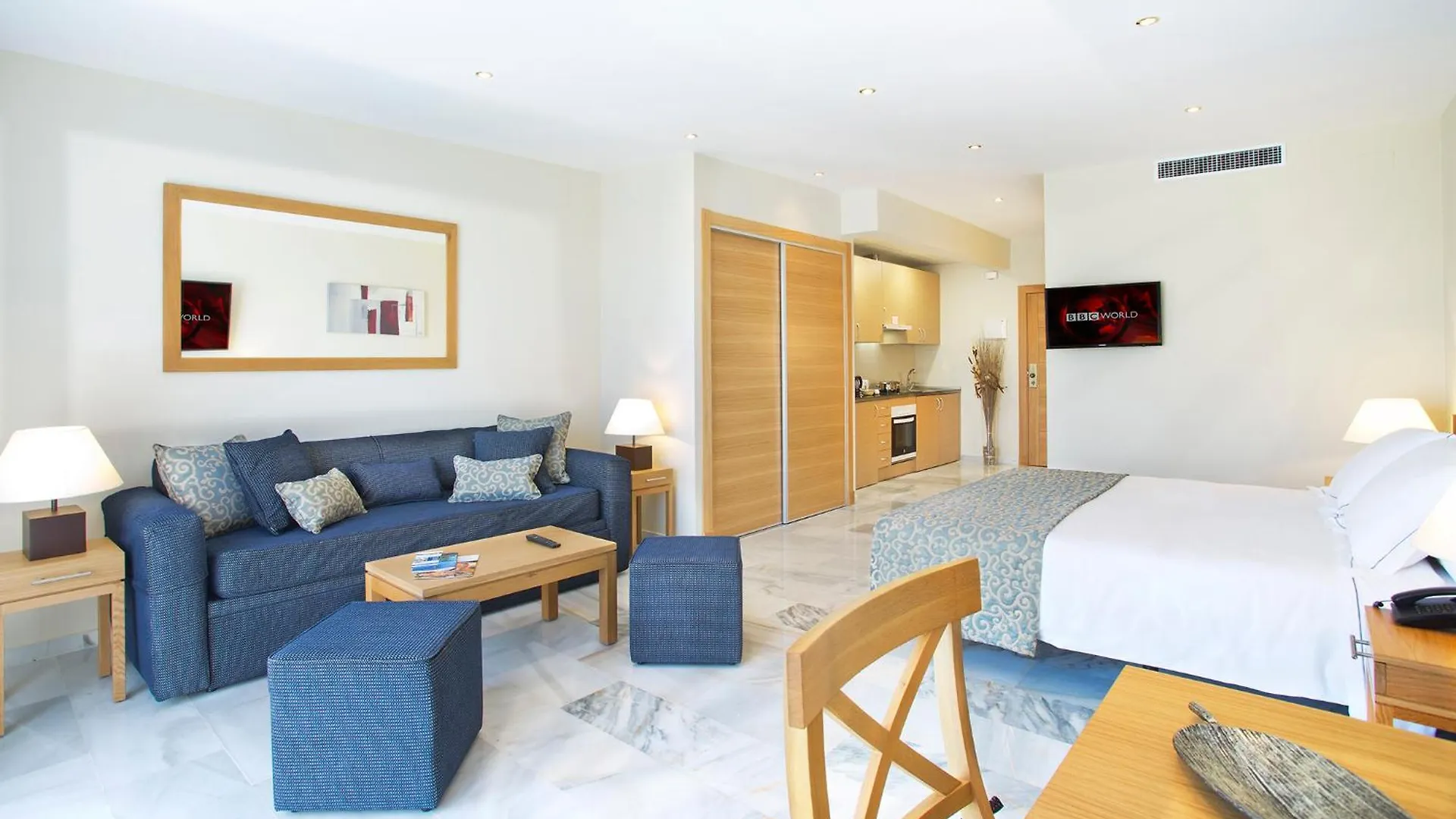 Sunset Beach Club Hotel Apartments Benalmádena Spanien