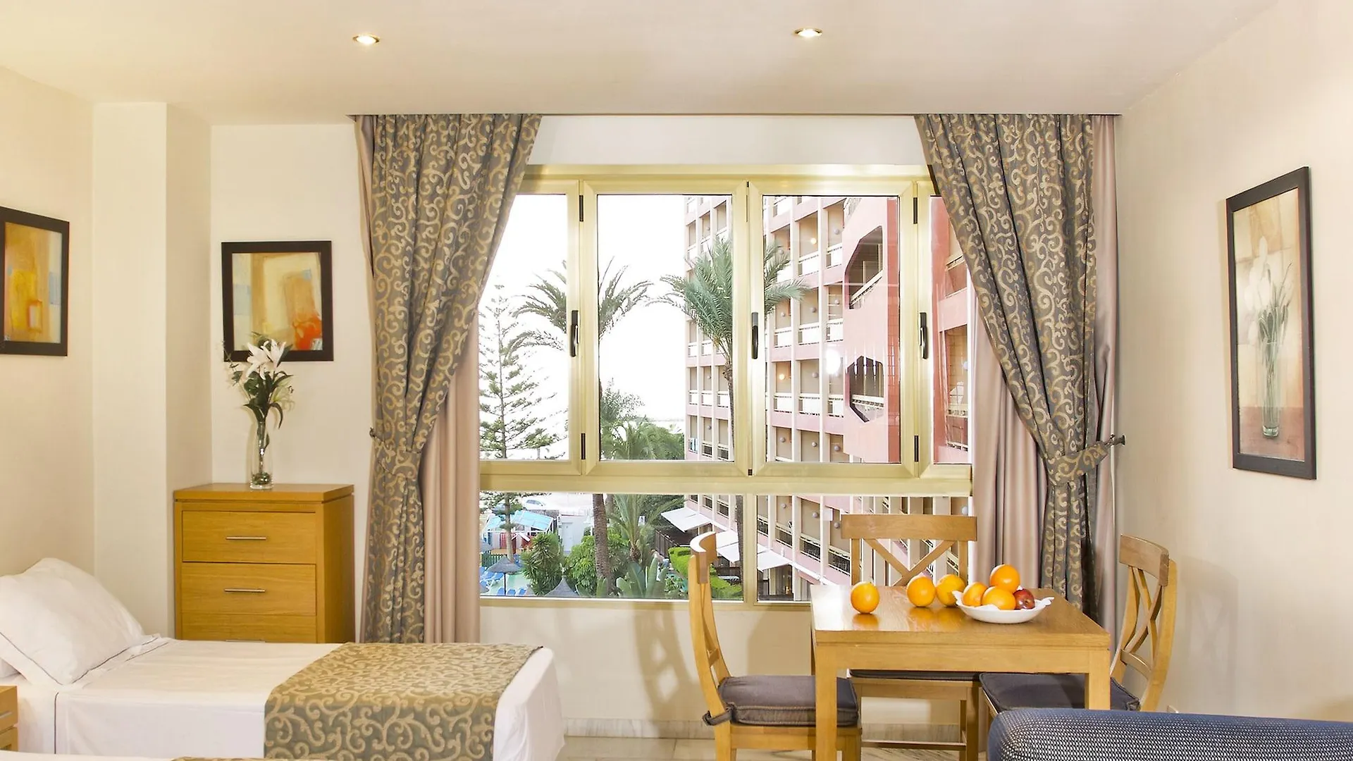Aparthotel Sunset Beach Club Hotel Apartments Benalmadena