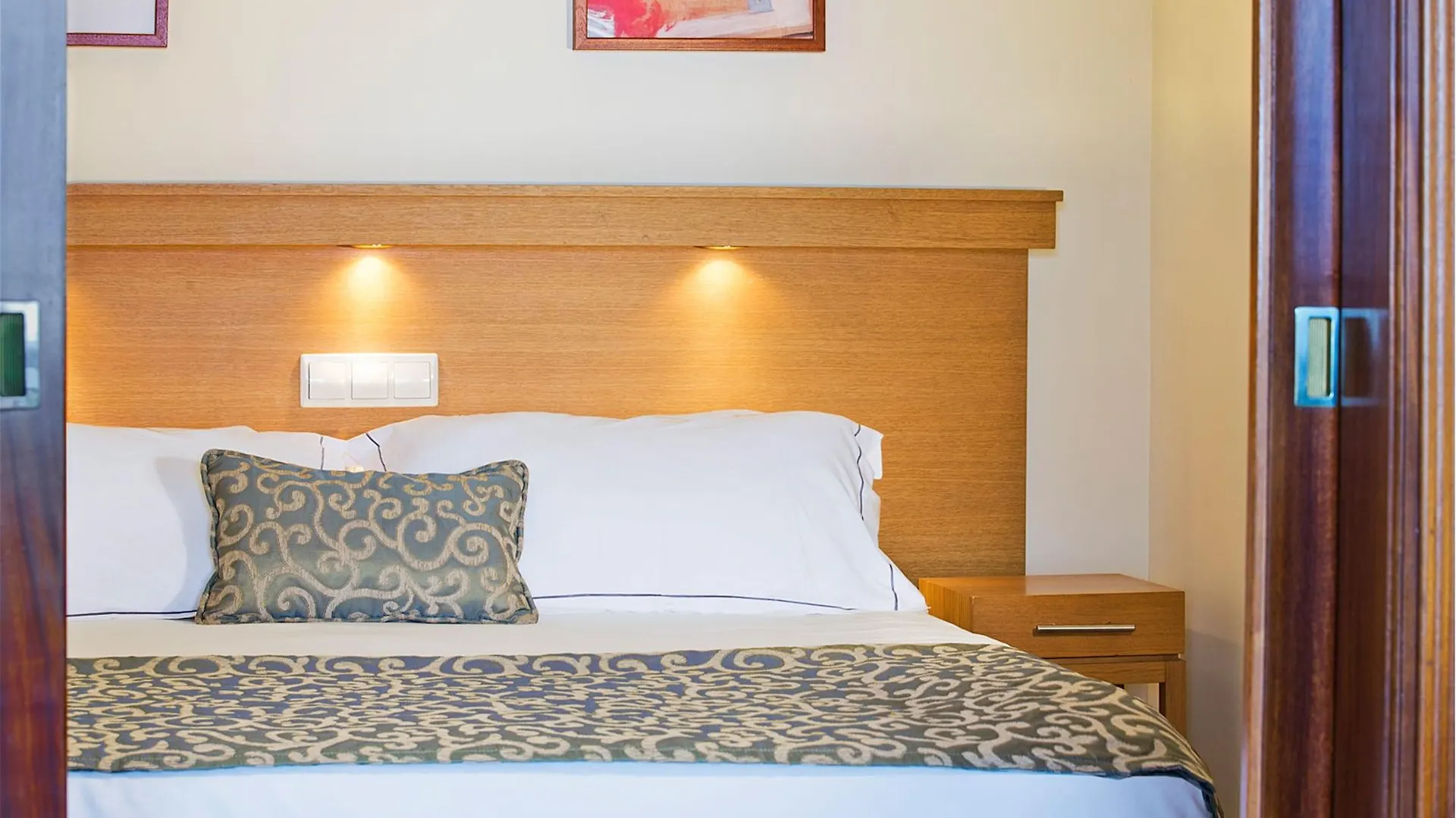 Sunset Beach Club Hotel Apartments Benalmadena Aparthotel